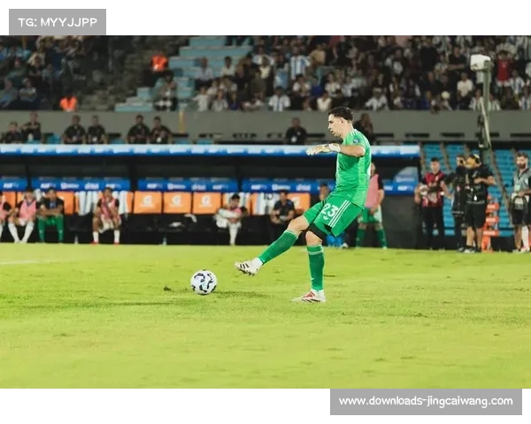 大马丁神扑救主，维拉门将成抢分关键